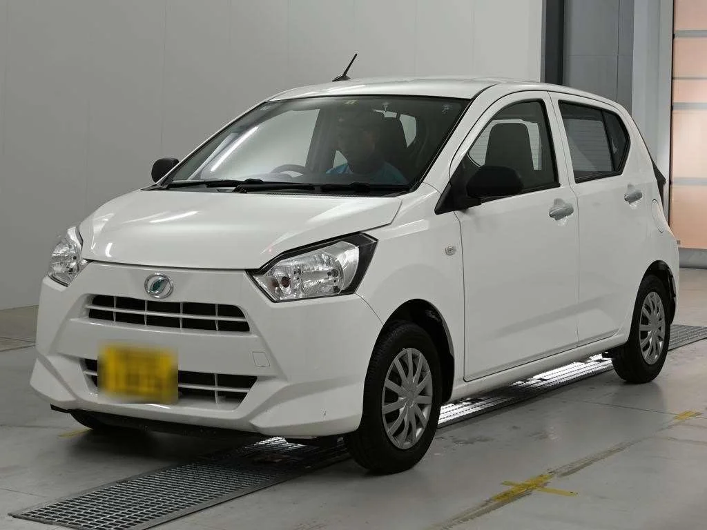 Daihatsu Mira e:S LA350S 2023